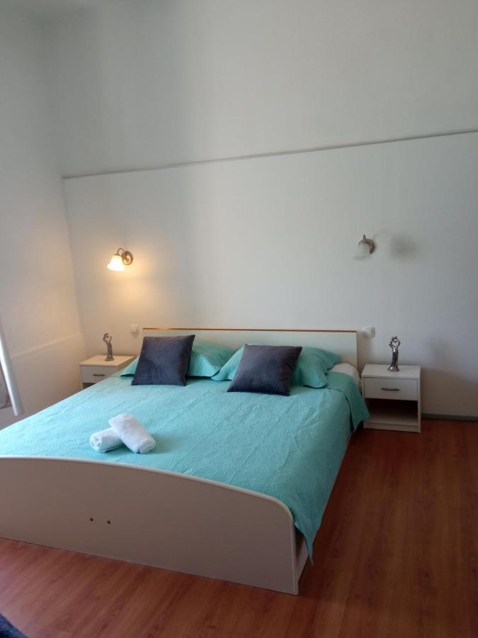 Rooms Zela 1 コルチュラ エクステリア 写真